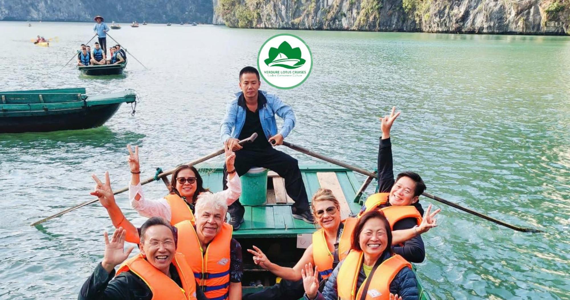 Verdure Lotus Classic Cruise Hạ Long Exterior foto